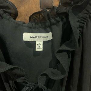 Max Studio black sleeveless blouse